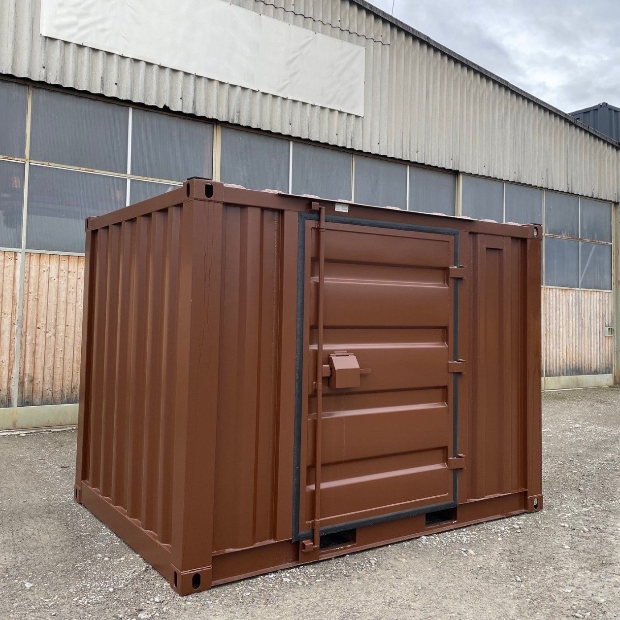 conteneur de stockage 9 pieds avec porte laterale 1 conteneur de stockage 9 pieds avec porte laterale 1